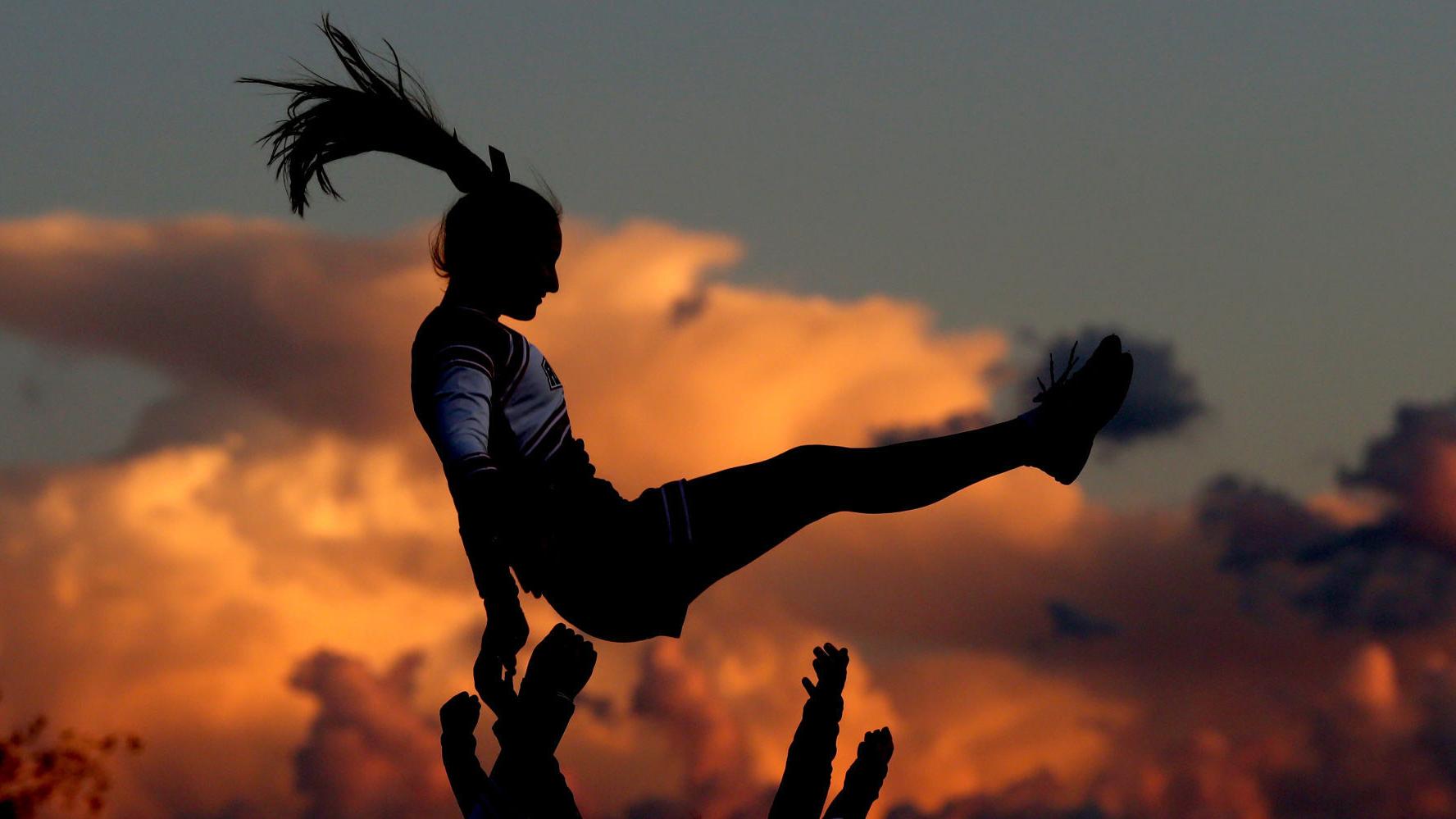 Greg Hansen: Pac-12 football payouts, race for TV ratings mean local high schools are losing